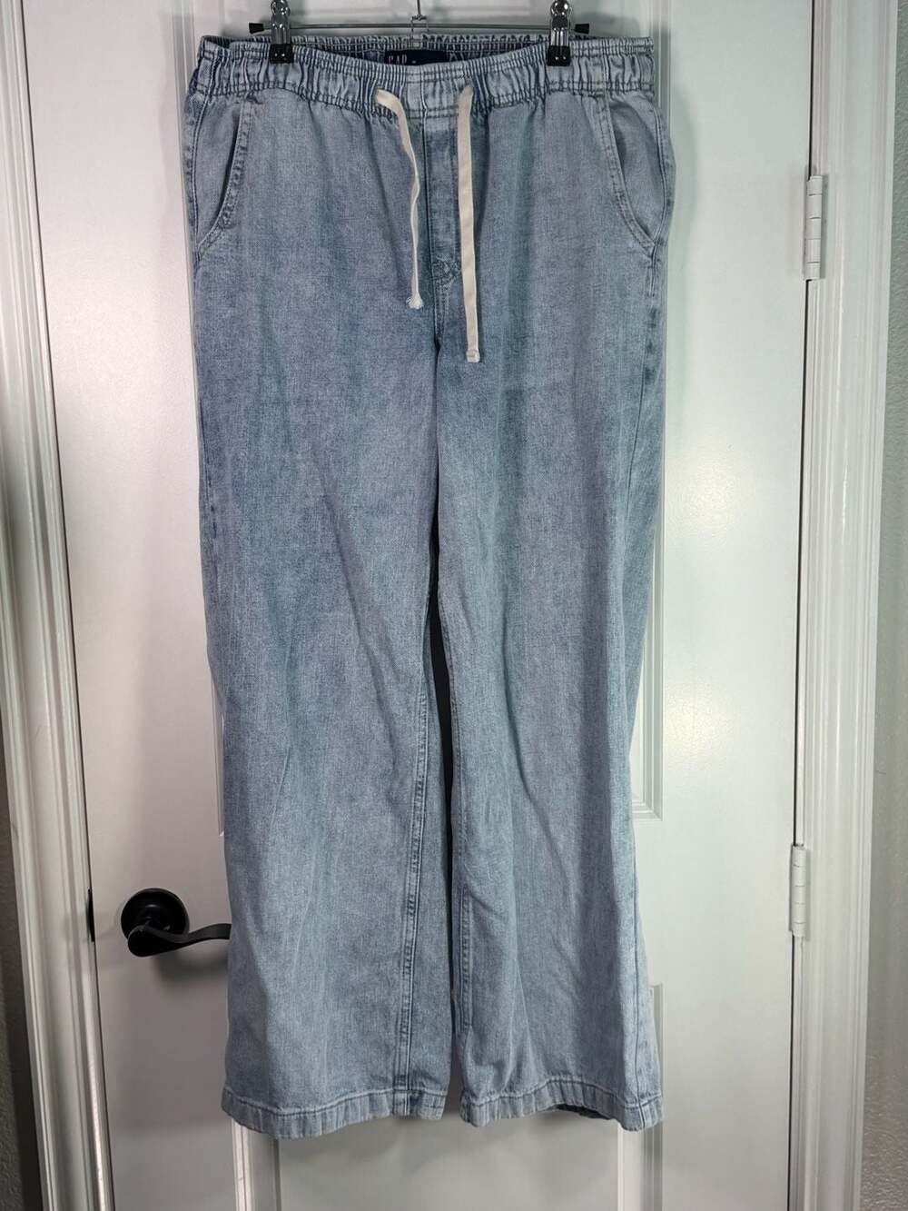 Gap High Rise Pull-On Wide-Leg Jeans M Light Wash Denim